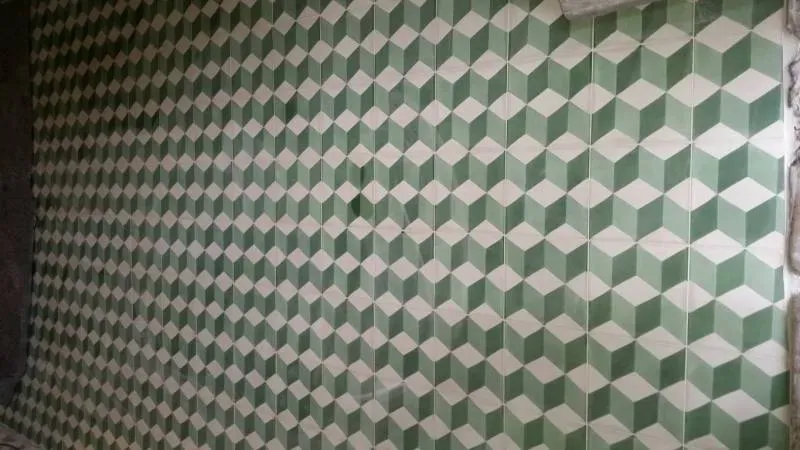 Carreleur à Fayence