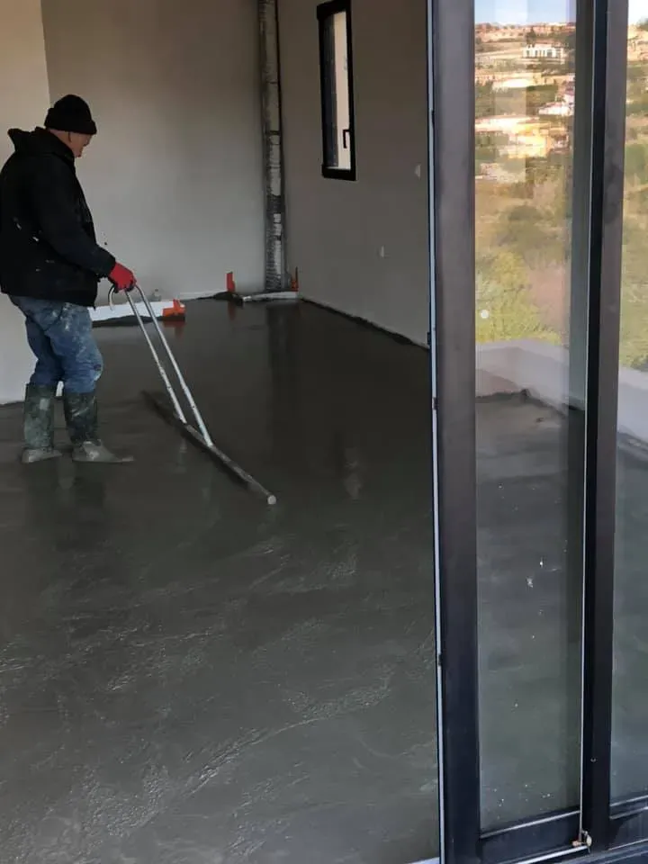 Chape pour pose de carrelage à Fayence